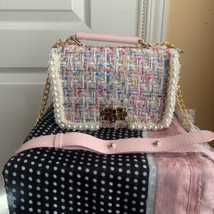 Chic NWOT Tweed Pearl shoulder satchel bag
